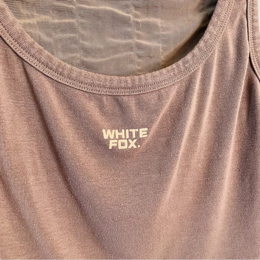 White Fox Taupe Cropped Tank Top | Medium - Picture 2 of 5
